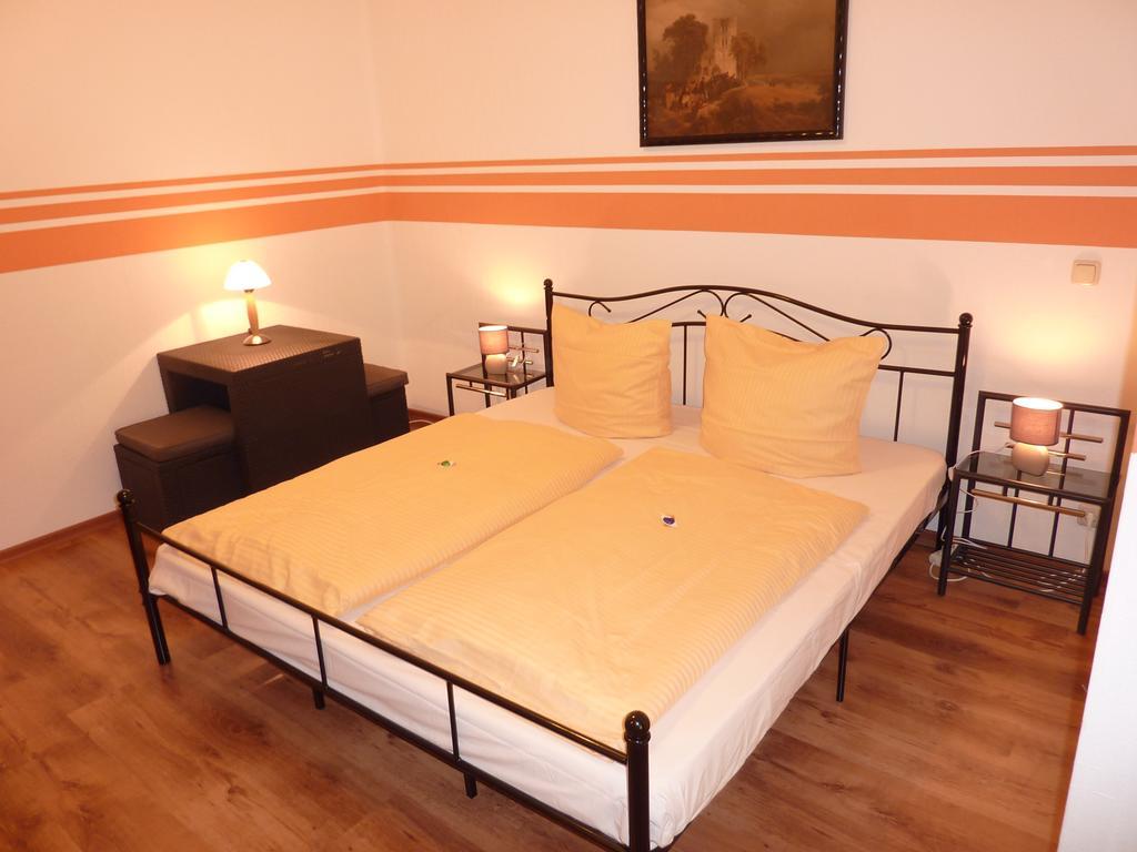 Hotel Oranien Nastätten Стая снимка