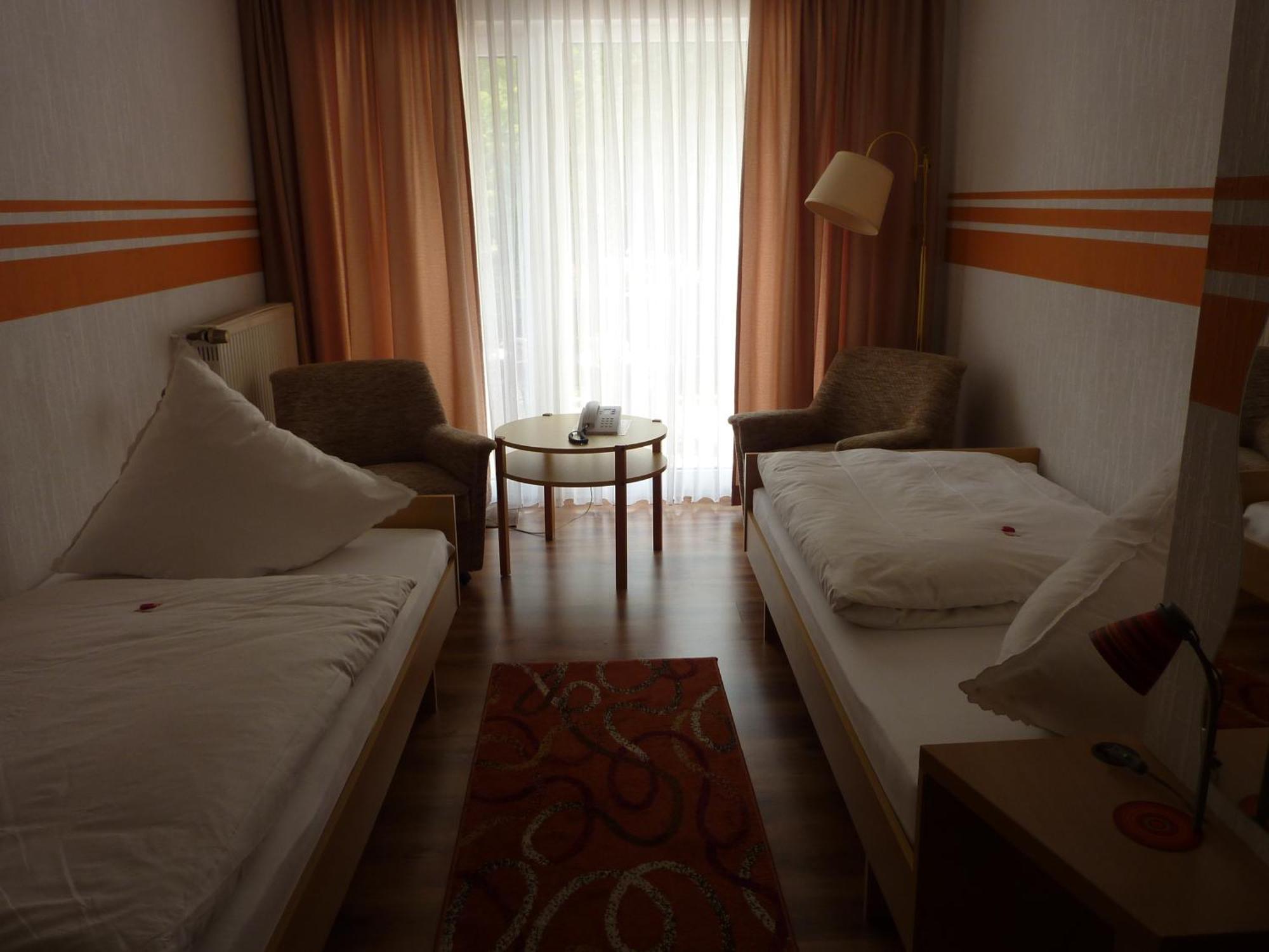 Hotel Oranien Nastätten Екстериор снимка